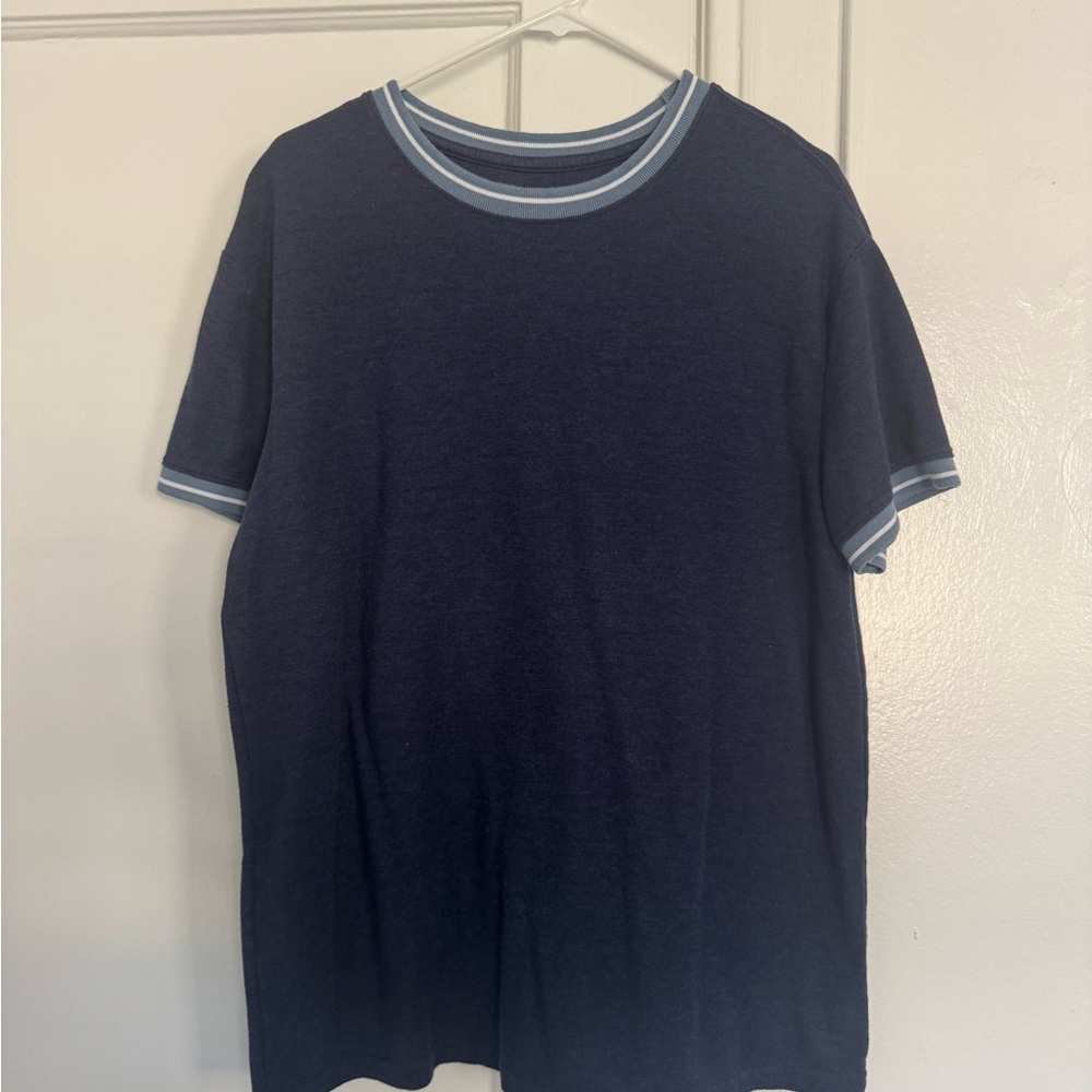 Navy Blue Men's T-Shirt with Light Blue Accents
